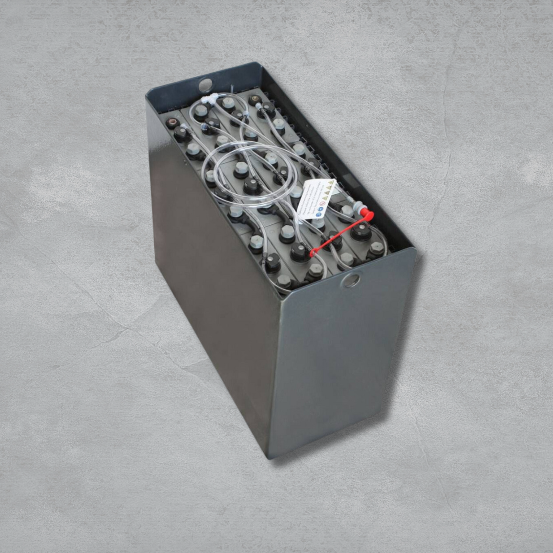 MANTENIMIENTO DE UNA BATERÍA DE TRACCIÓN MANTENIMIENTO DE UNA BATERÍA DE TRACCIÓN